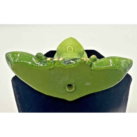 Two Tone Green Yoga Frog Arms Up Resin Figurine 5.5”x 4" Gloss Gold Nails Cute - Picture 10 of 13